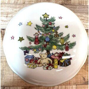 Nikko Christmas Tree Pattern Ceramic Bowl With Lid